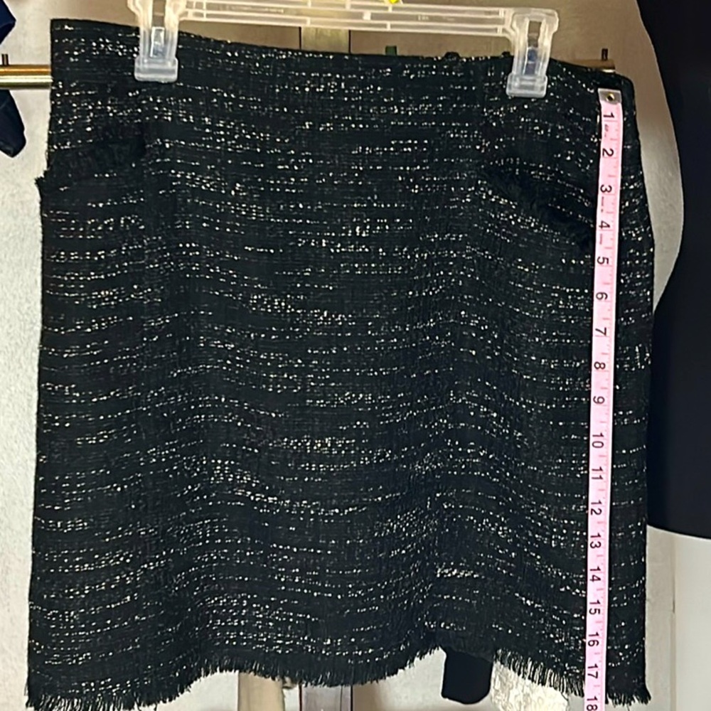 LOFT Women's 12 Black Mini Skirt Lined Fringe Hem Side Zip w/ 2 Pockets